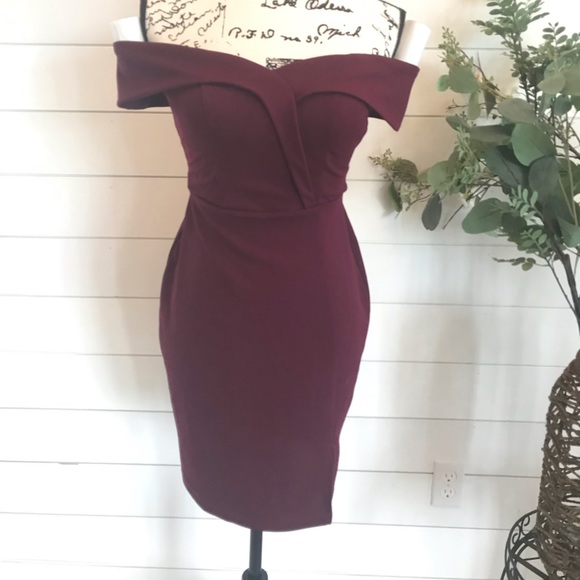 SPEECHLESS Maroon Off-Shoulder Dress - junior 5 - Picture 5 of 8